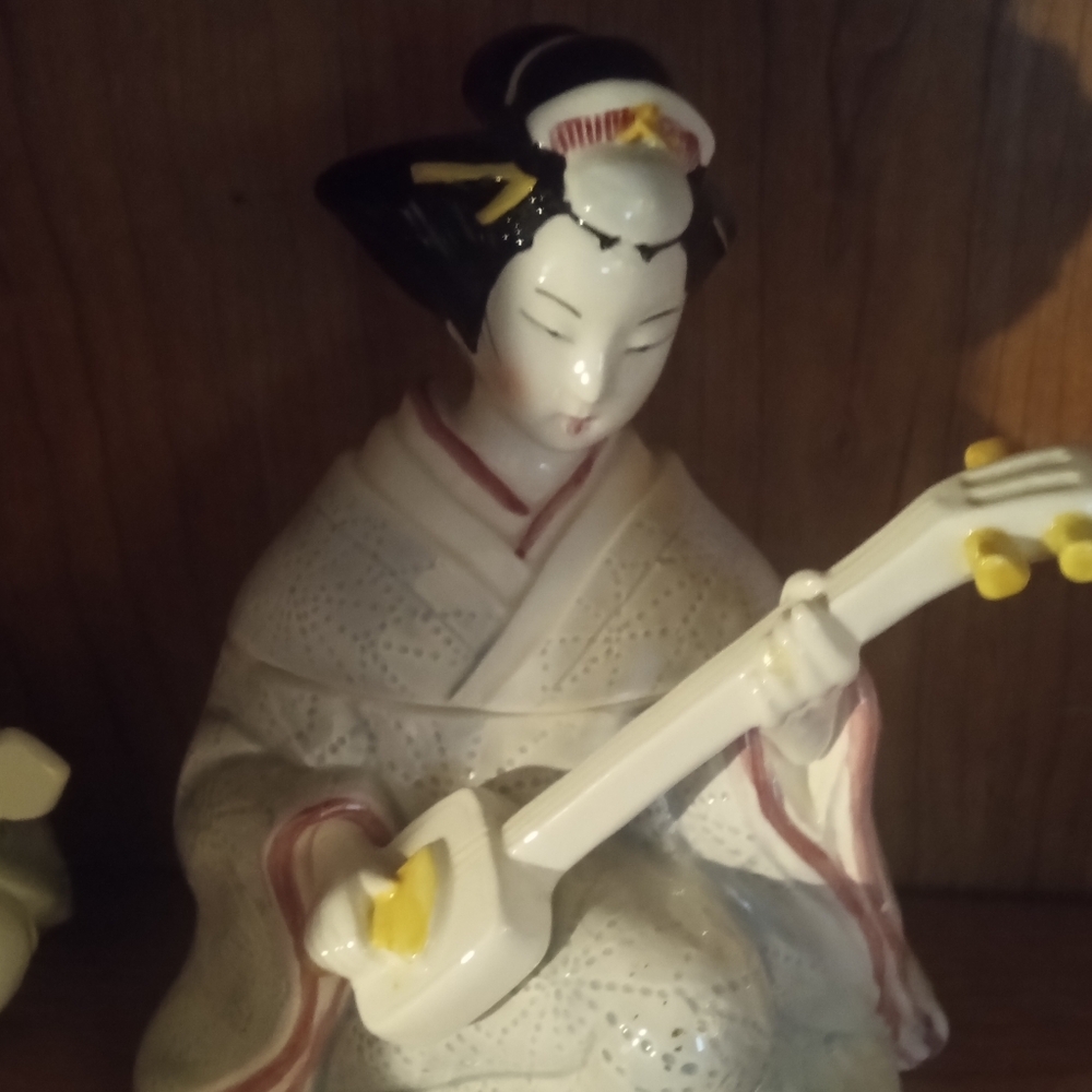 Porcelain Geisha Figurine with Instrument